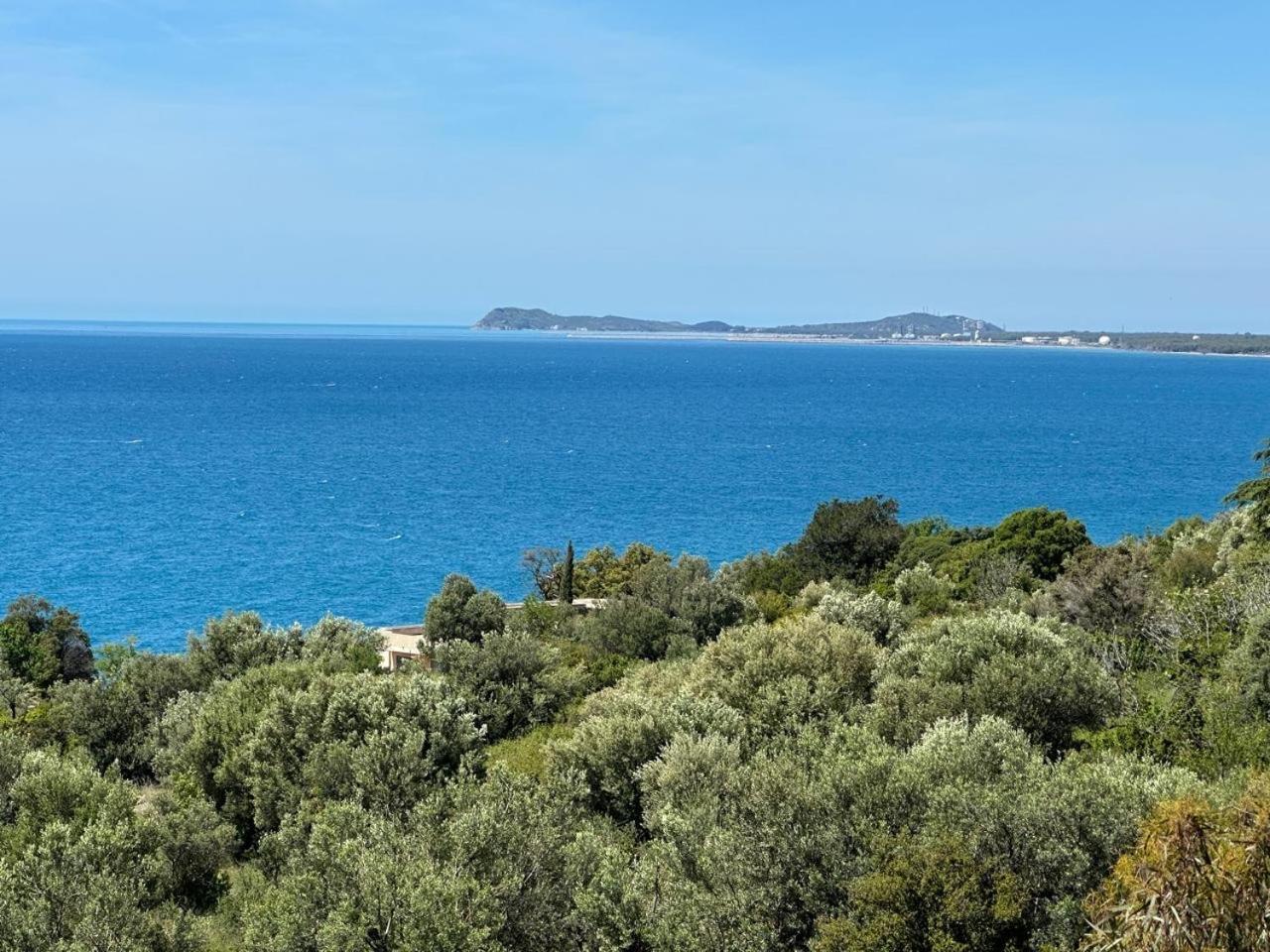 Eid Mar Hostel Vlore Bagian luar foto